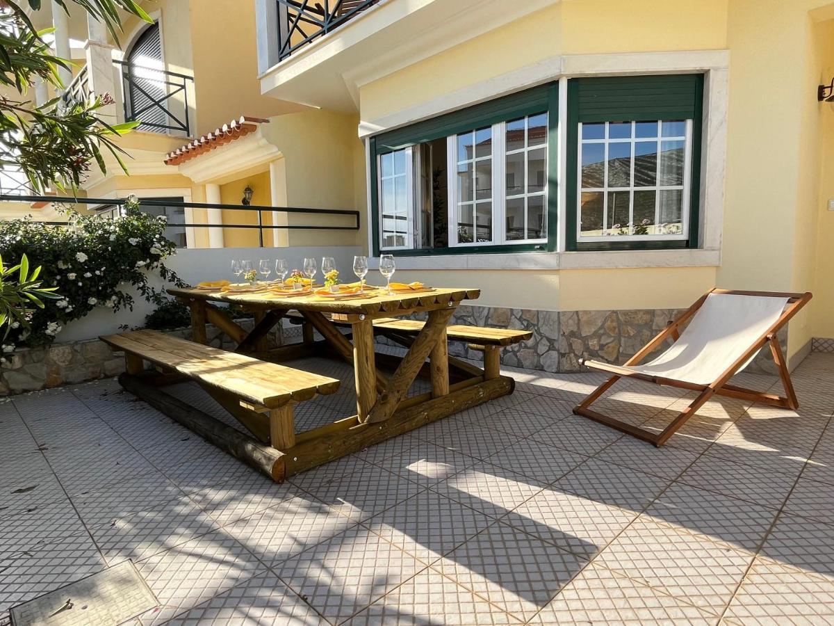 Yellow House Ericeira Εξωτερικό φωτογραφία